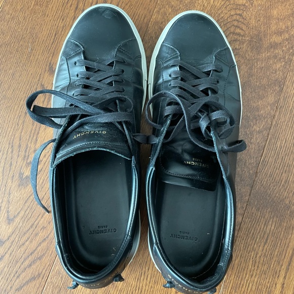 Men’s Black Leather Givenchy Sneakers - Picture 4 of 4